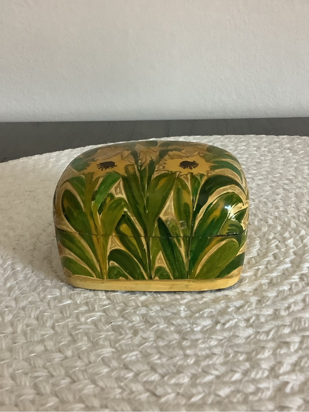 Laquer Trinket Box in Green and Yellow